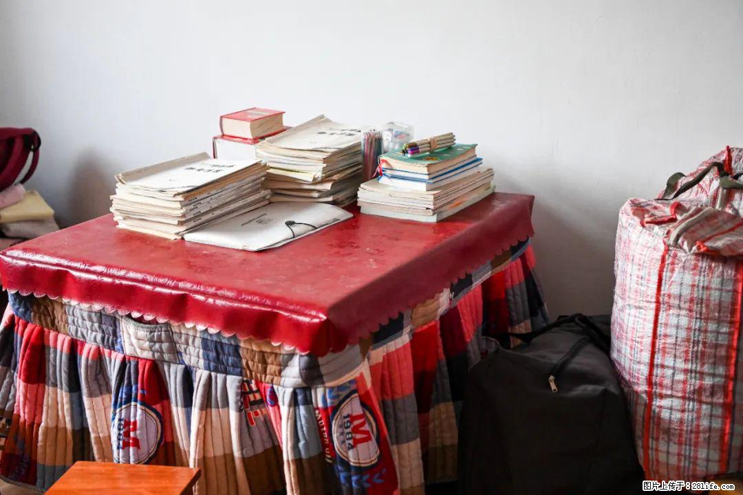 全网追的“扁担女孩”,找了一份暑假工,时薪12元 - 石家庄生活资讯 - 石家庄28生活网 sjz.28life.com